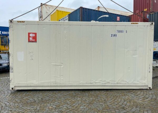 3 Contenedor frigorífico de 20′ con unidad Carrier usado